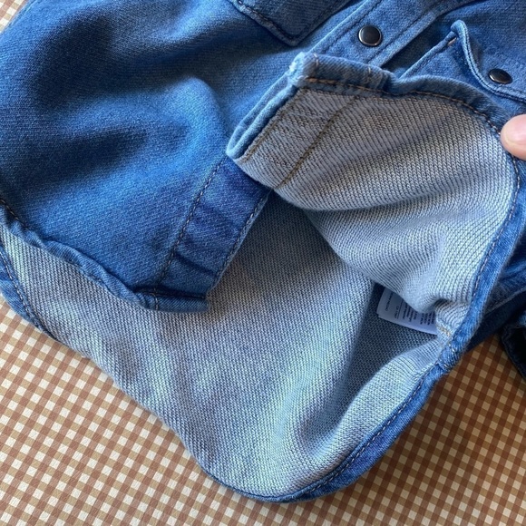 Set of 2 denim like shirts. Size 9-12 / 12-18 months - Picture 10 of 13